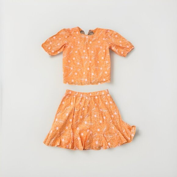 Loft Garden Embroidered Open Back Puff Sleeve Blouse Godet Skirt Medium - Picture 4 of 9